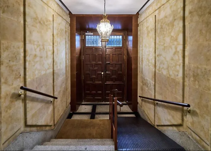 1 Plaza Mayor-prior 5-at By Victoria Appartement *